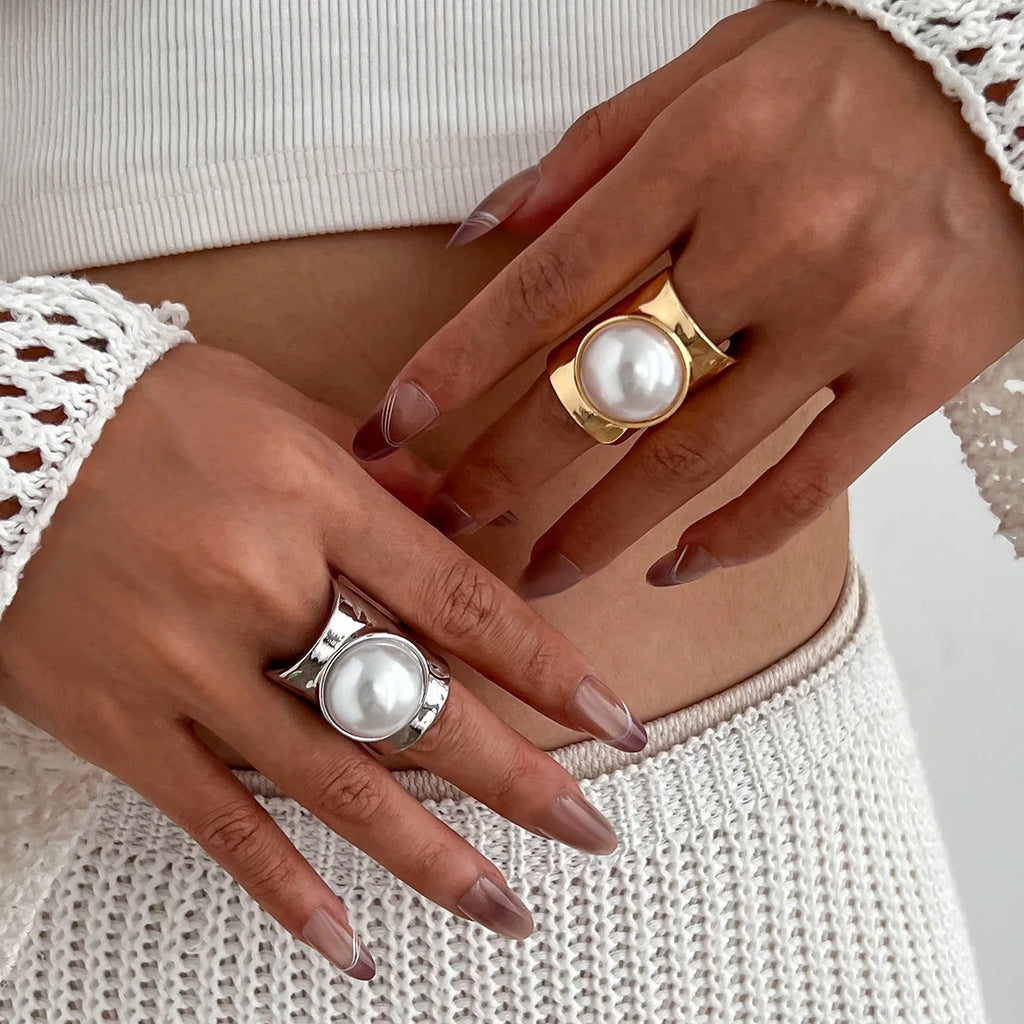 The Pearl Club Ring
