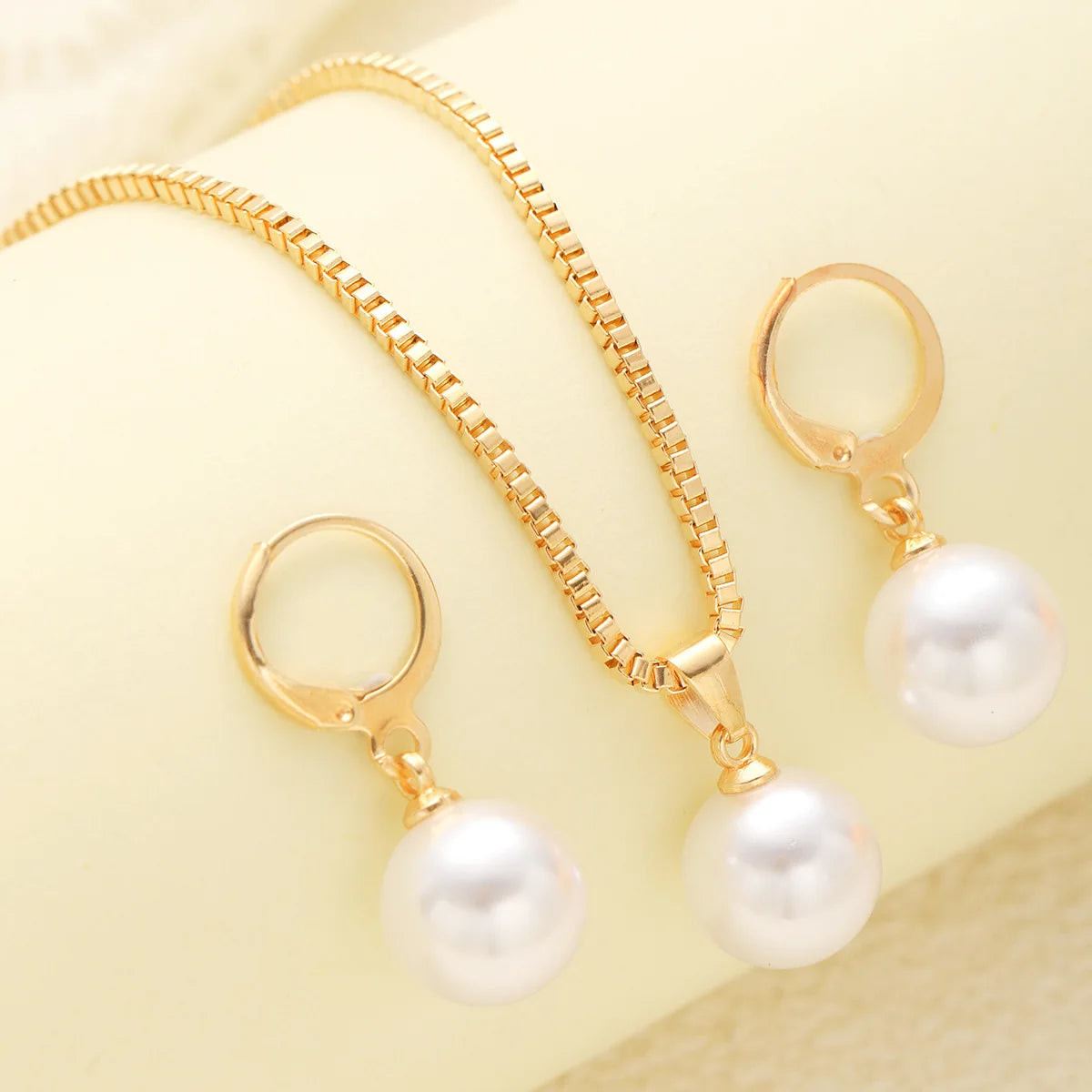 Bella Perla Pearl Set