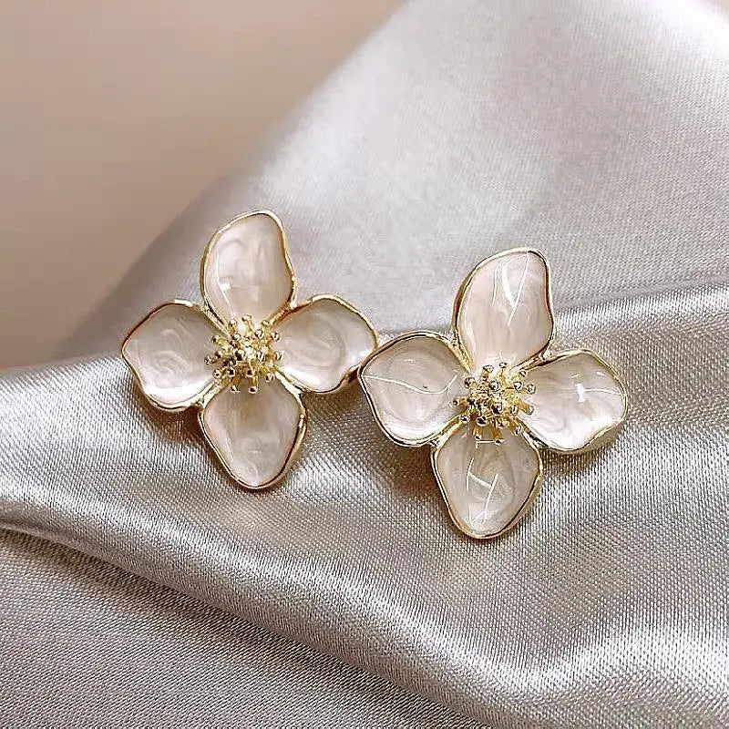 Villa Bloom Earrings