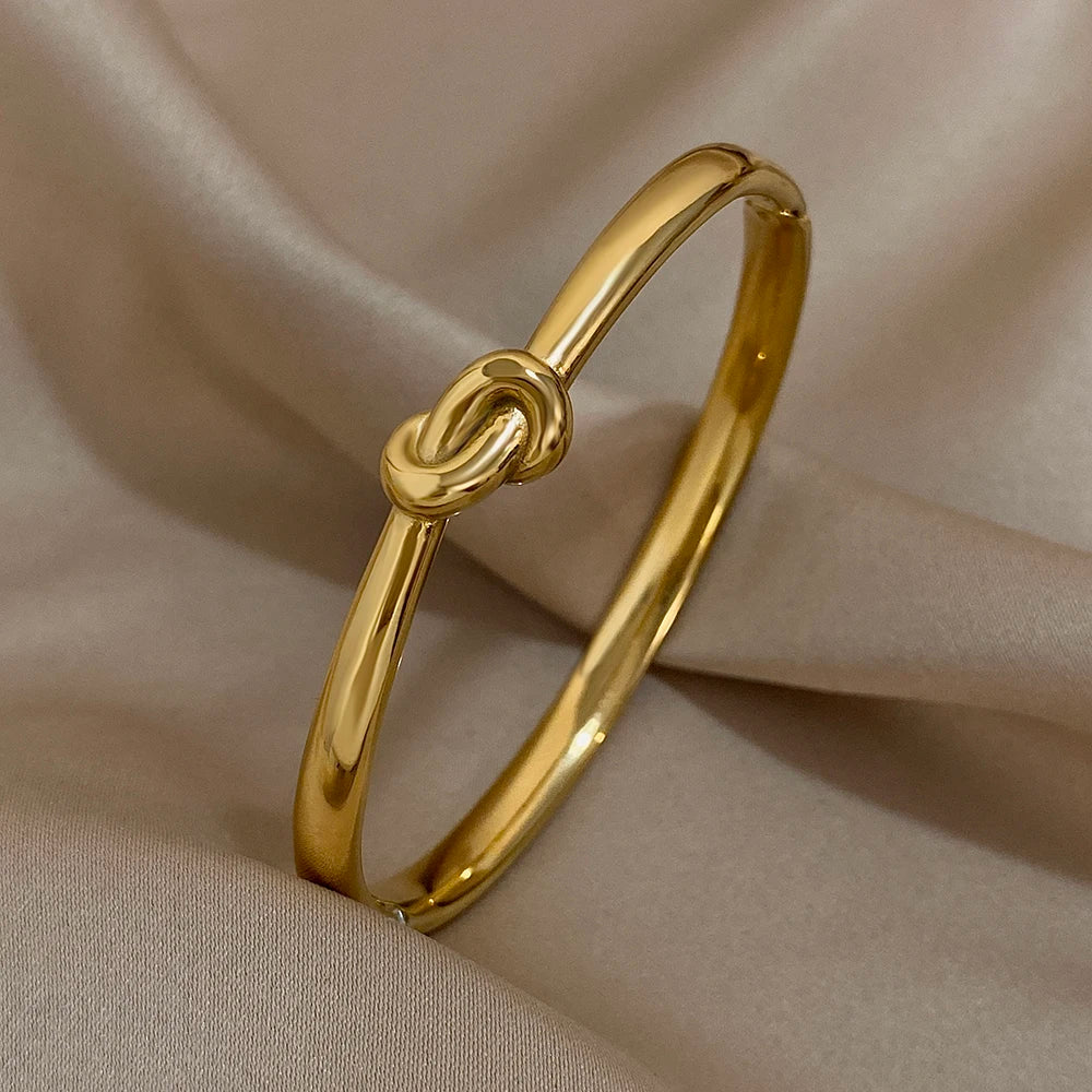Portofino Knot Bangle